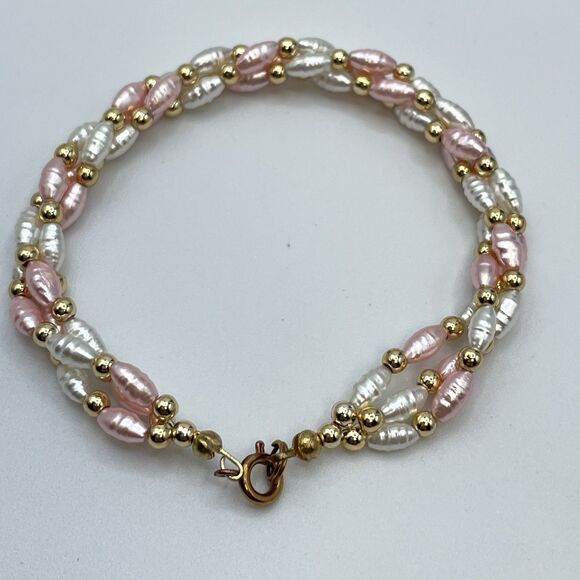 Cute Dainty White Pink Rice Pearl Beaded Gold Tone Spring Clasp Bracelet Boho - Picture 1 of 6